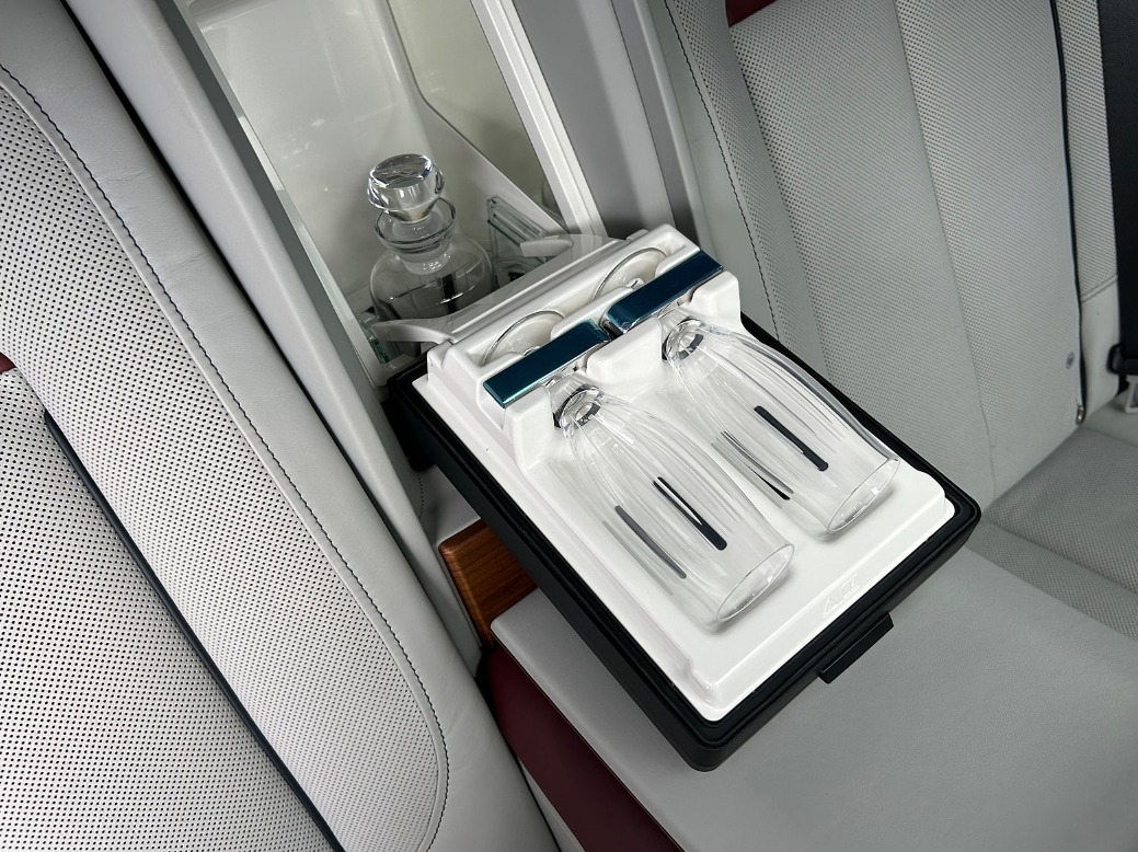 Rolls Royce Cullinan 2020 (15)