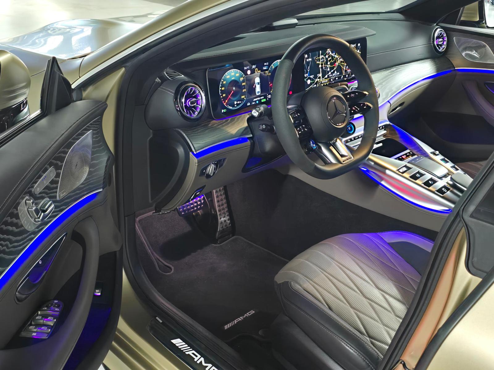 Mercedes Benz AMG GT 4 Door 43 4MATIC+ Golden Dayl 2022 (13)