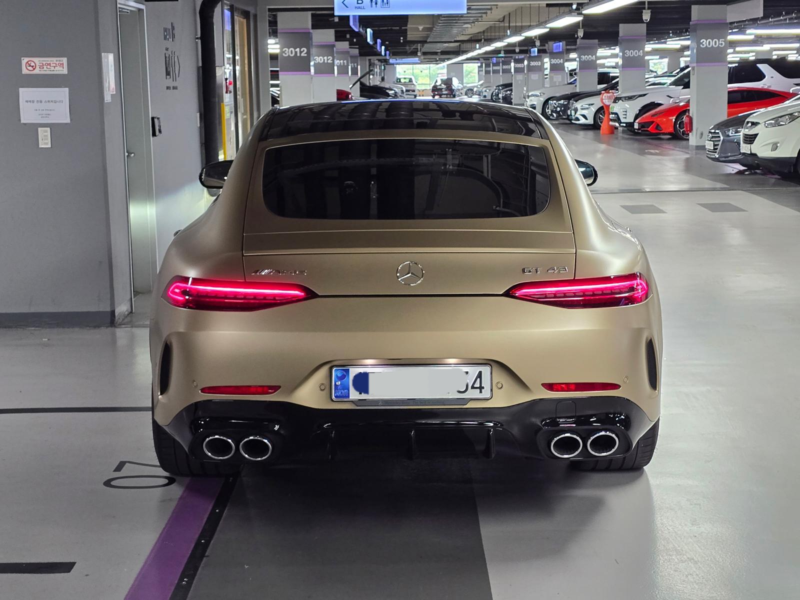 Mercedes Benz AMG GT 4 Door 43 4MATIC+ Golden Dayl 2022 (16)
