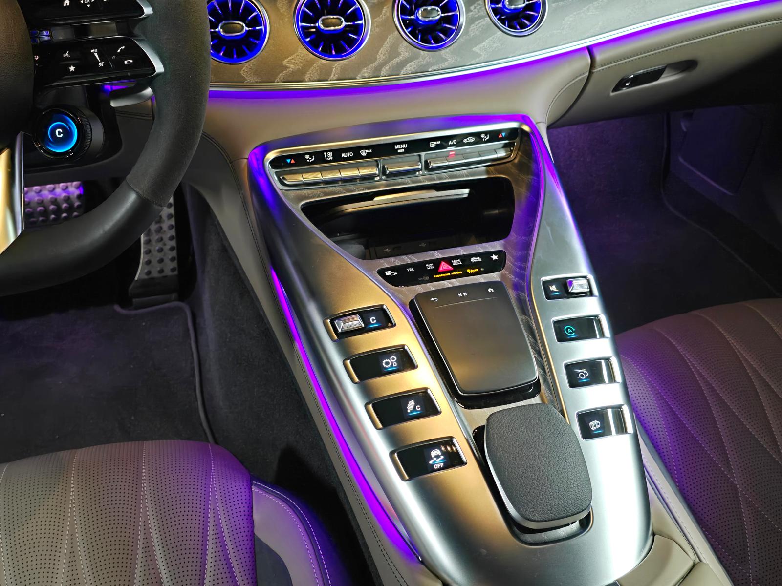 Mercedes Benz AMG GT 4 Door 43 4MATIC+ Golden Dayl 2022 (18)