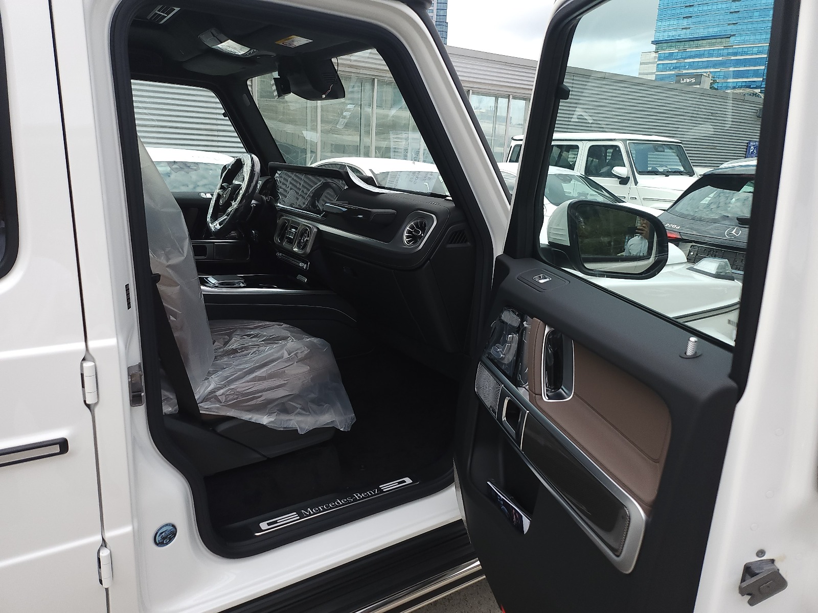 Mercedes Benz  G580 EQ 2025 (7)