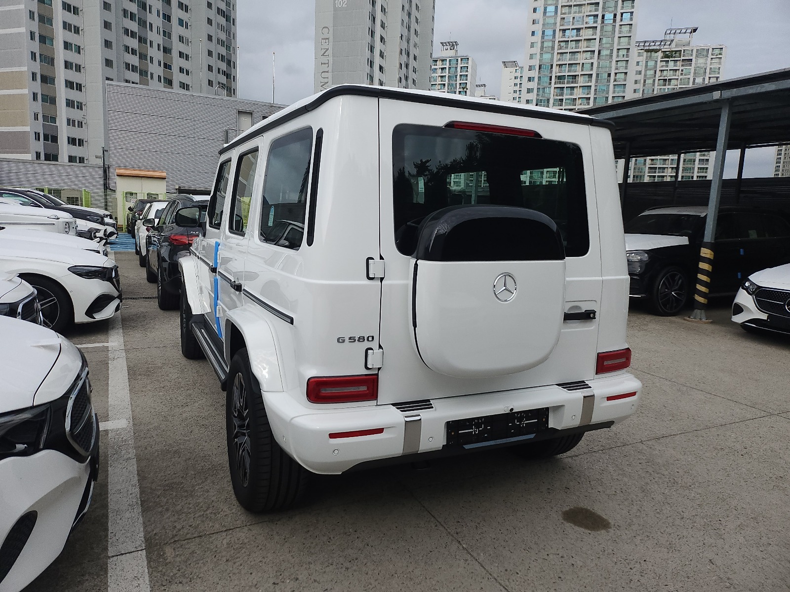 Mercedes Benz  G580 EQ 2025 (8)