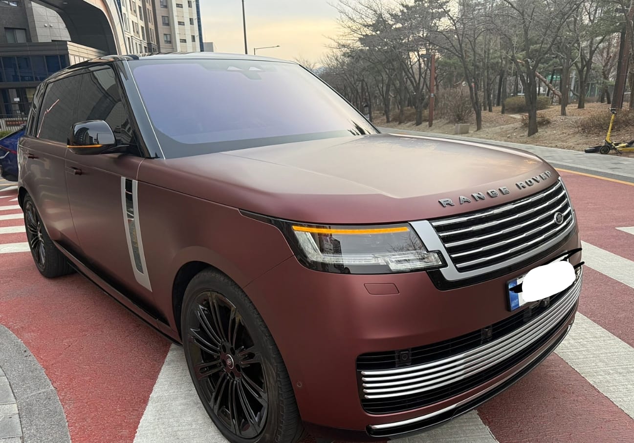 Range Rover P530 SV 2023 (9)