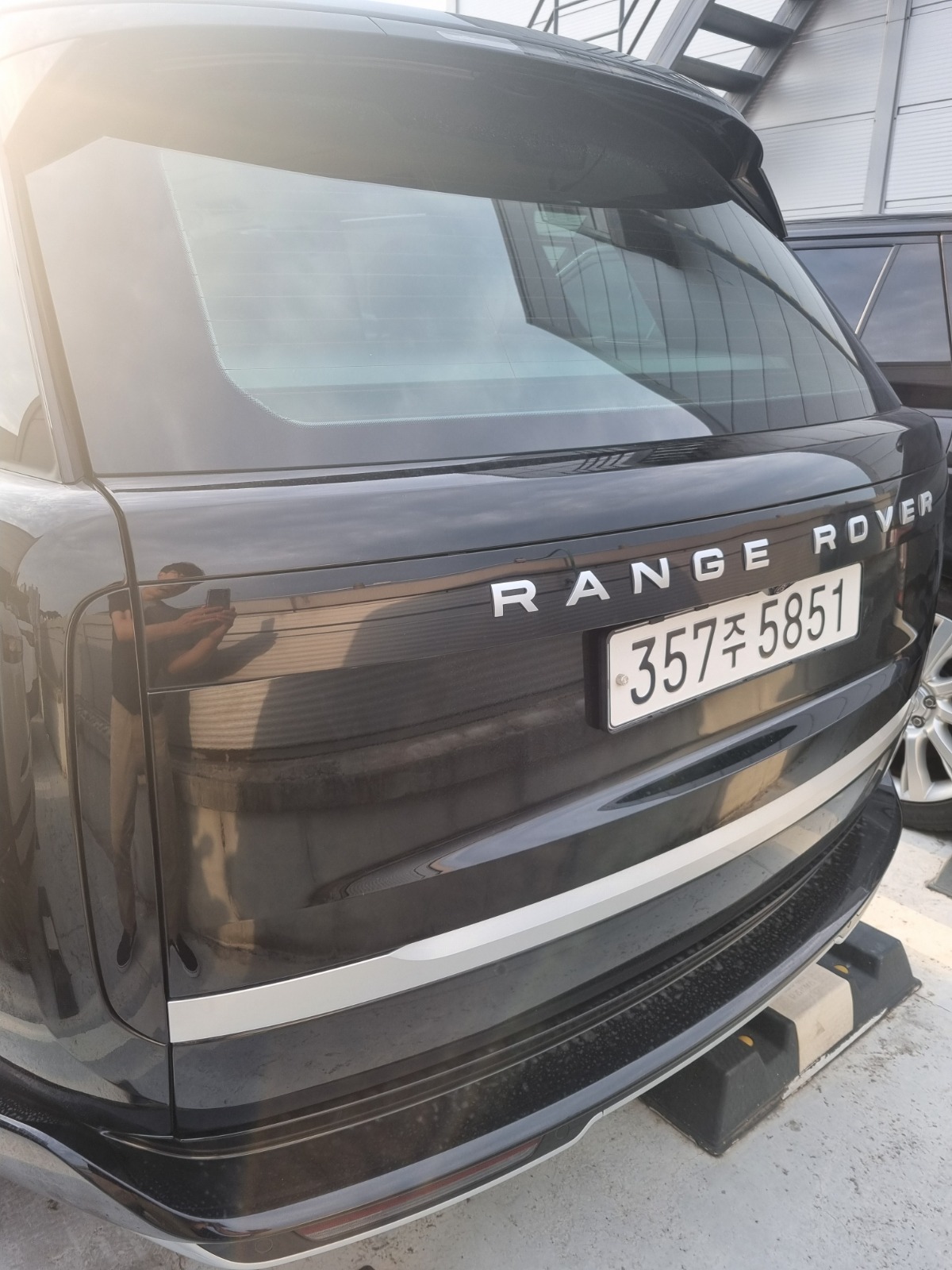 Range Rover P550e 2024 (11)