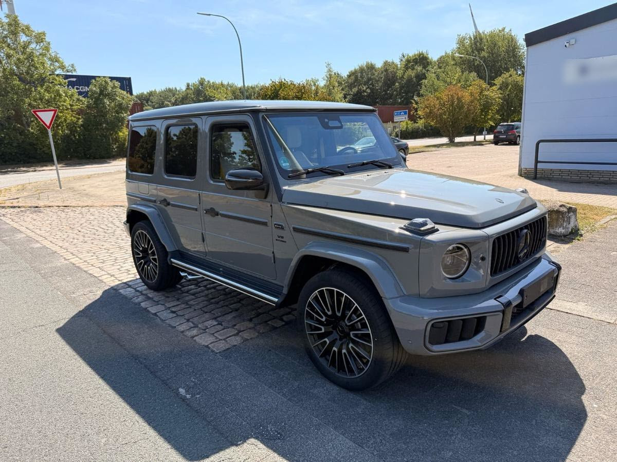 G63 AMG V8 Gasoline | Fugo Cars