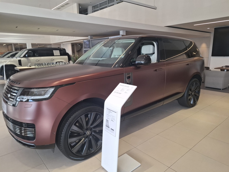 P615 SV LWB 4 seats | Fugo Cars