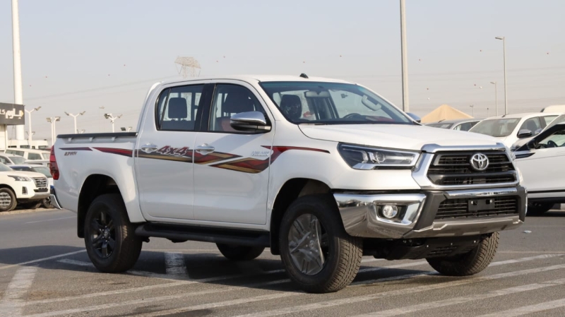 Hilux Double Cab 2.7L | Fugo Cars
