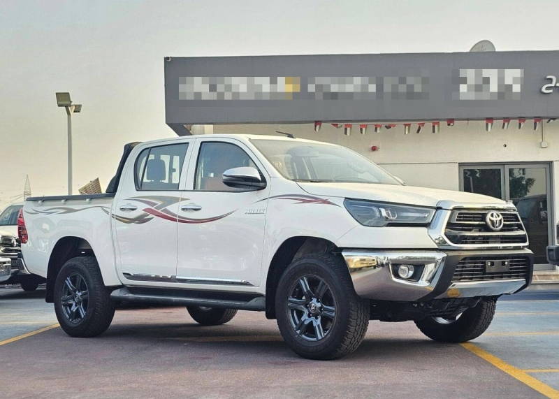 Hilux S GLX 2.4L 4WD AT | Fugo Cars