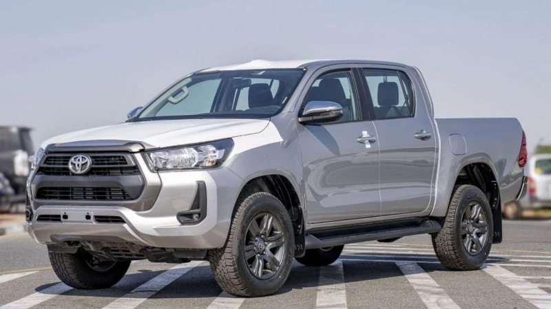Hilux 2.4L AT | Fugo Cars