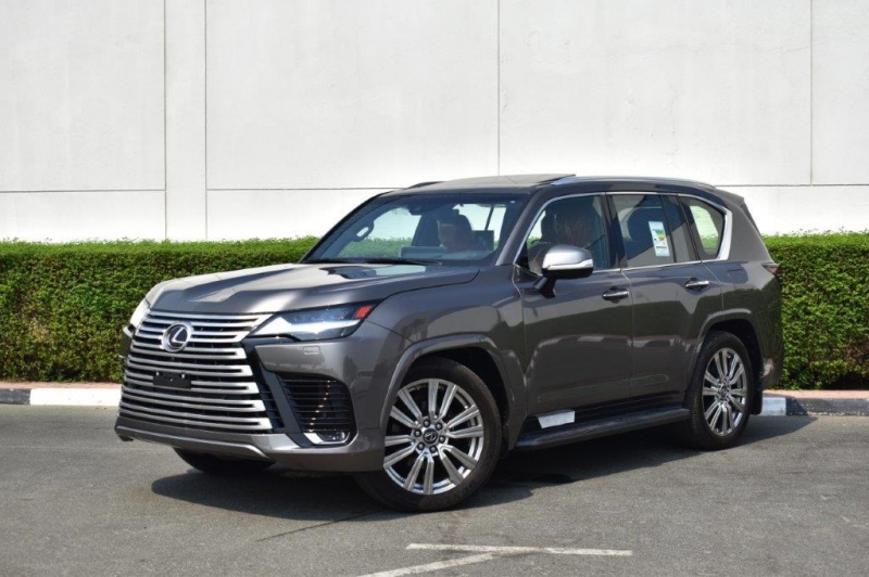 Lexus LX600 VIP V6 3.5L