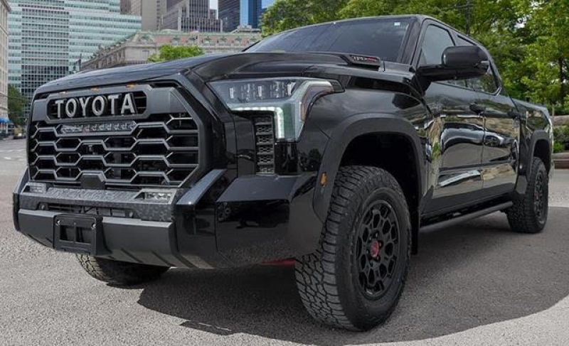 Tundra Hybrid 4dr 4x4 CrewMax | Fugo Cars