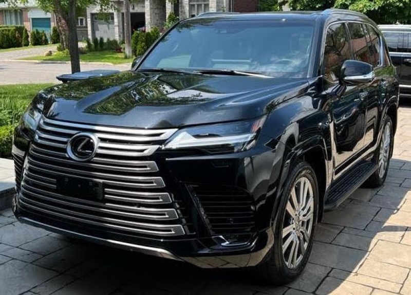 Lexus LX 600 4dr 4x4