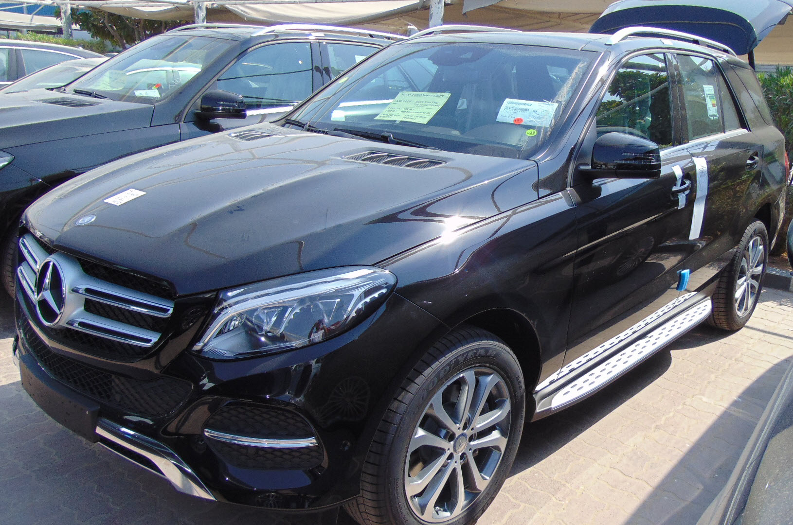 Mercedes Benz GLE400 SUV