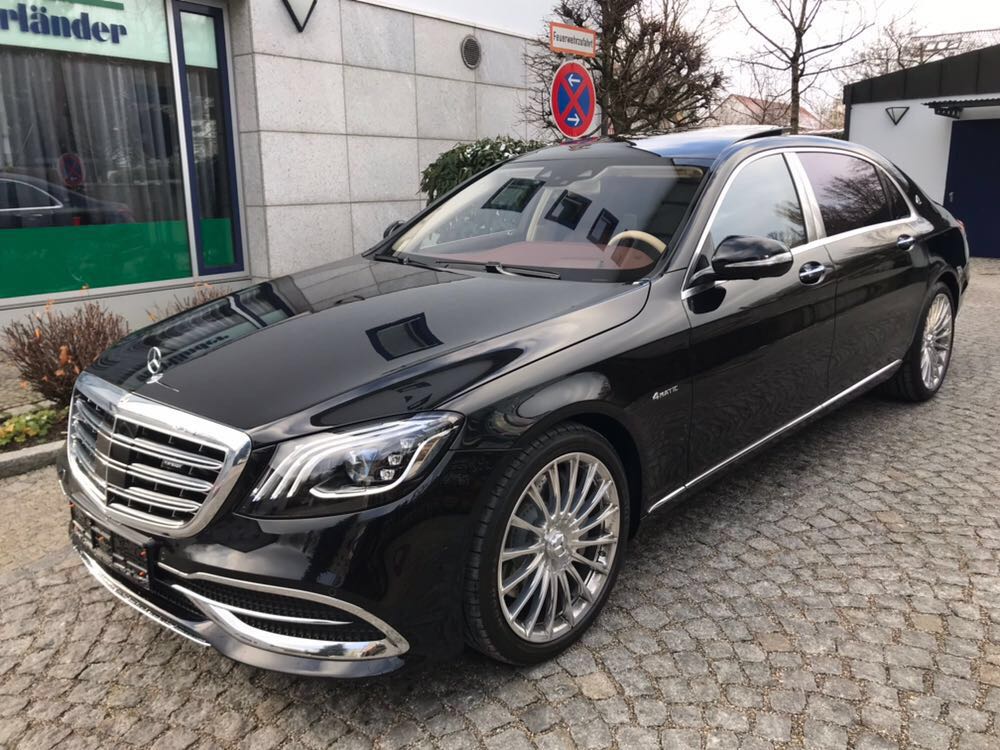 Mercedes Benz S560