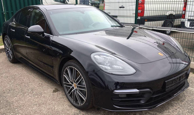 Porsche PANAMERA 4S