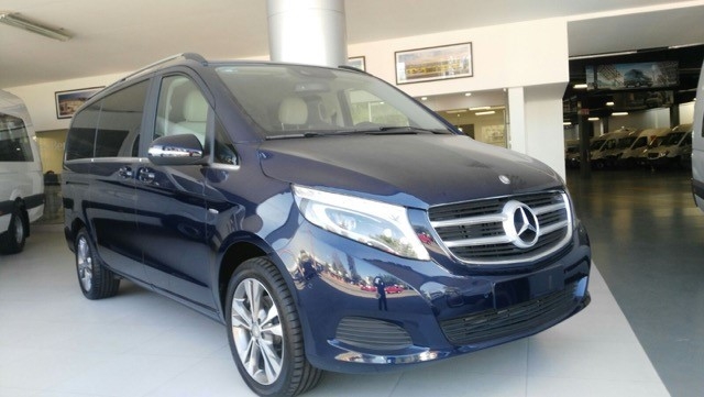 Mercedes Benz V-Class long