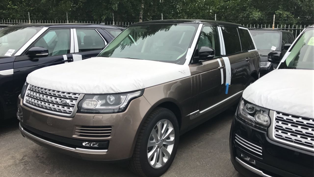 Range Rover LWB 3.0L TDV6 Vogue