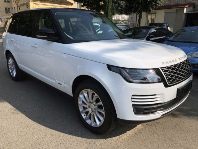 Range Rover  VOGUE 3.0L V6 PETROL SUPERCHARGED 