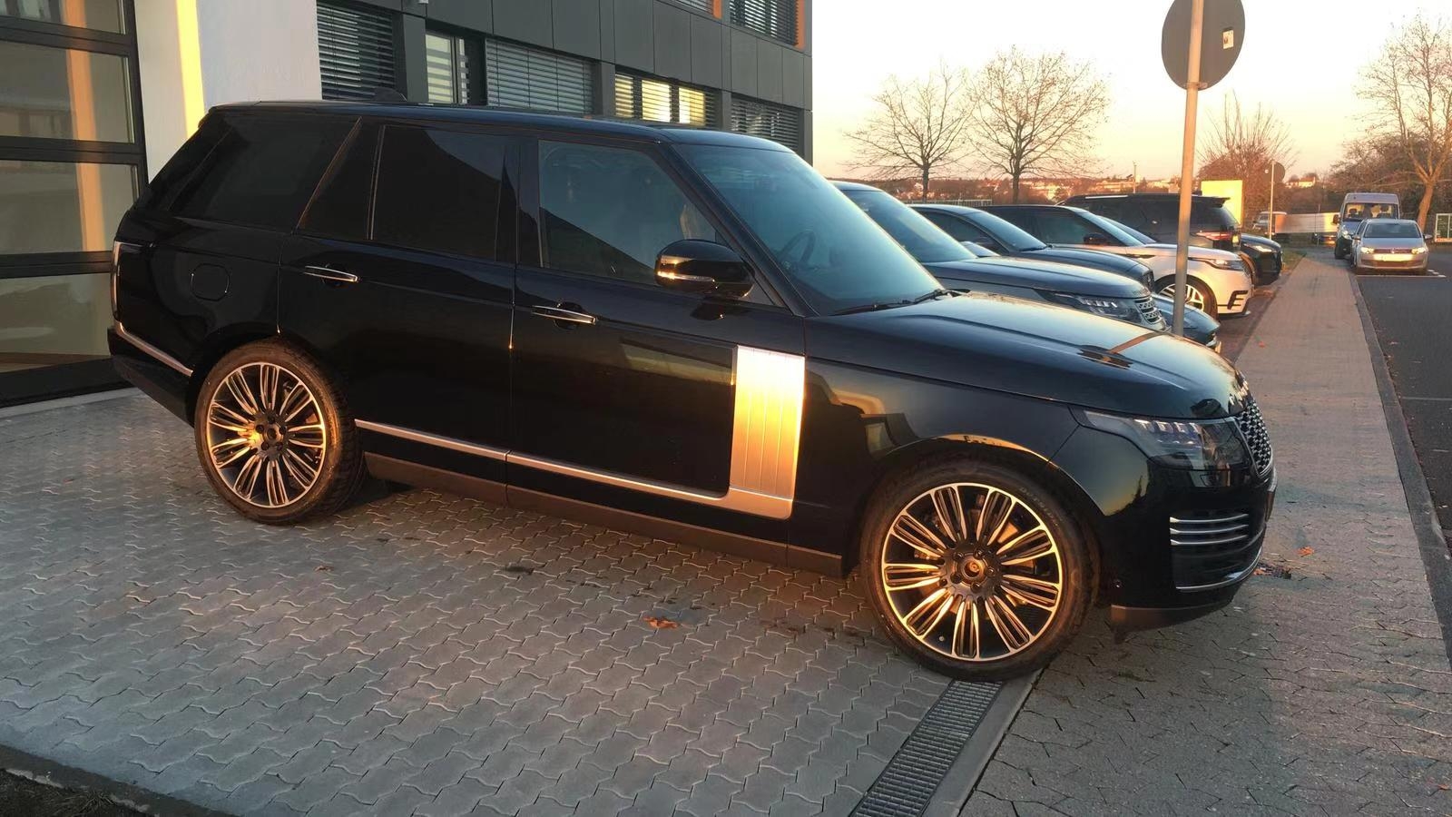 Range Rover  AUTOBIOGRAPHY 5.0L Petrol