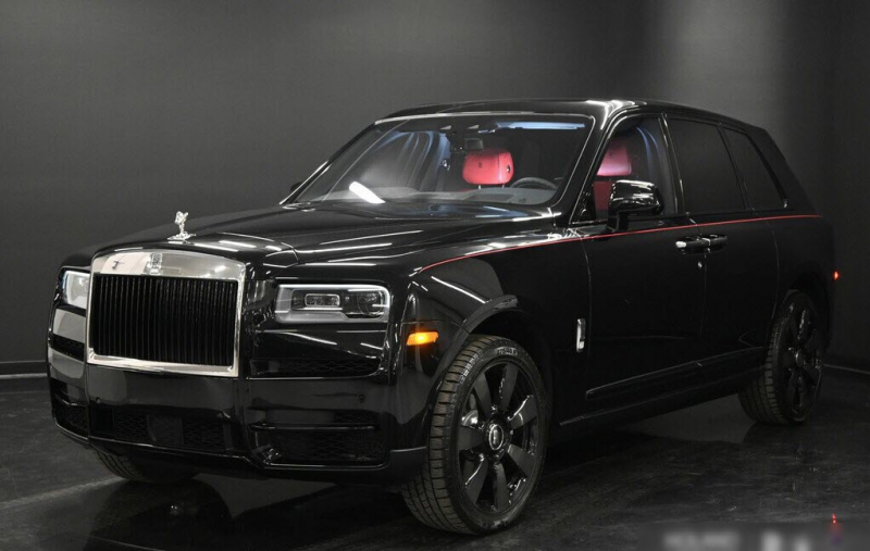 Rolls Royce Cullinan SUV