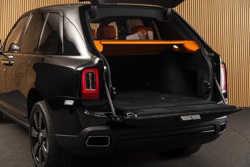 Rolls Royce Cullinan 4 Seater