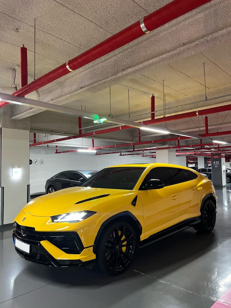  Urus | Fugo Cars