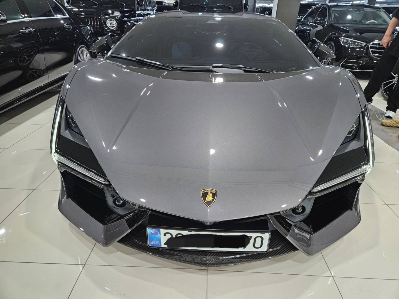 revuelto | Fugo Cars