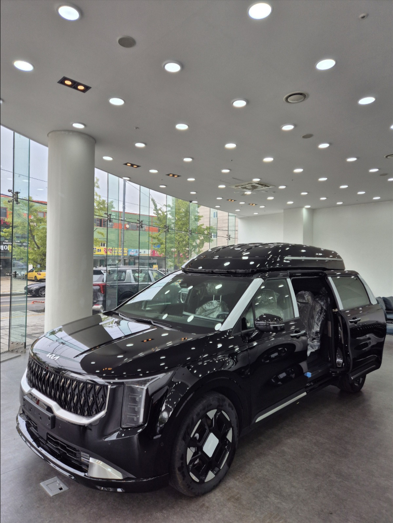 Highlimousine 1.6 hybrid | Fugo Cars