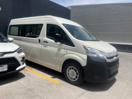 Hiace Diesel | Fugo Cars