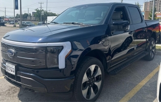 F-150 Lightning Platinum | Fugo Cars