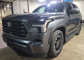 Sequoia SR5 TRD Off Road | Fugo Cars