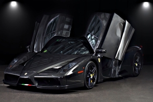Enzo | Fugo Cars