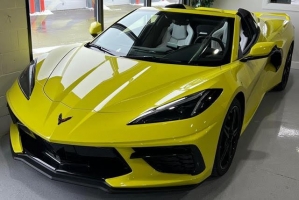 Corvette 2Dr Convertible Stingray | Fugo Cars