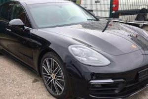 PANAMERA 4S | Fugo Cars