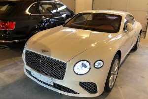 Continental GT 4.0l/V8, | Fugo Cars
