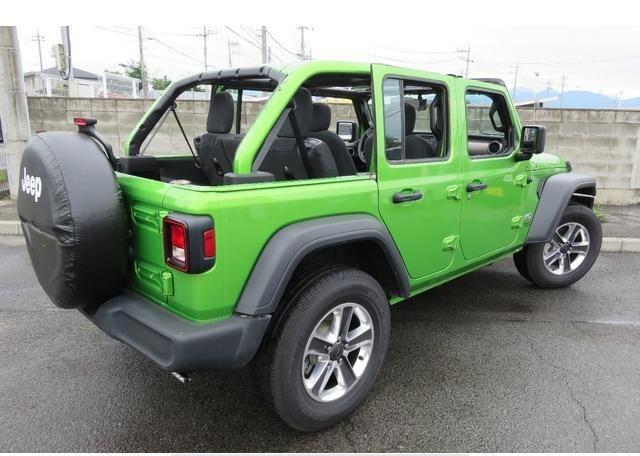 2019 Jeep Wrangler, 14,000 km (7)