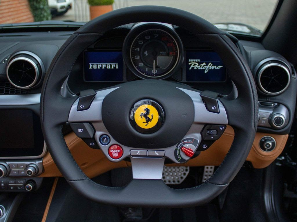 Ferrari Portofino (8)