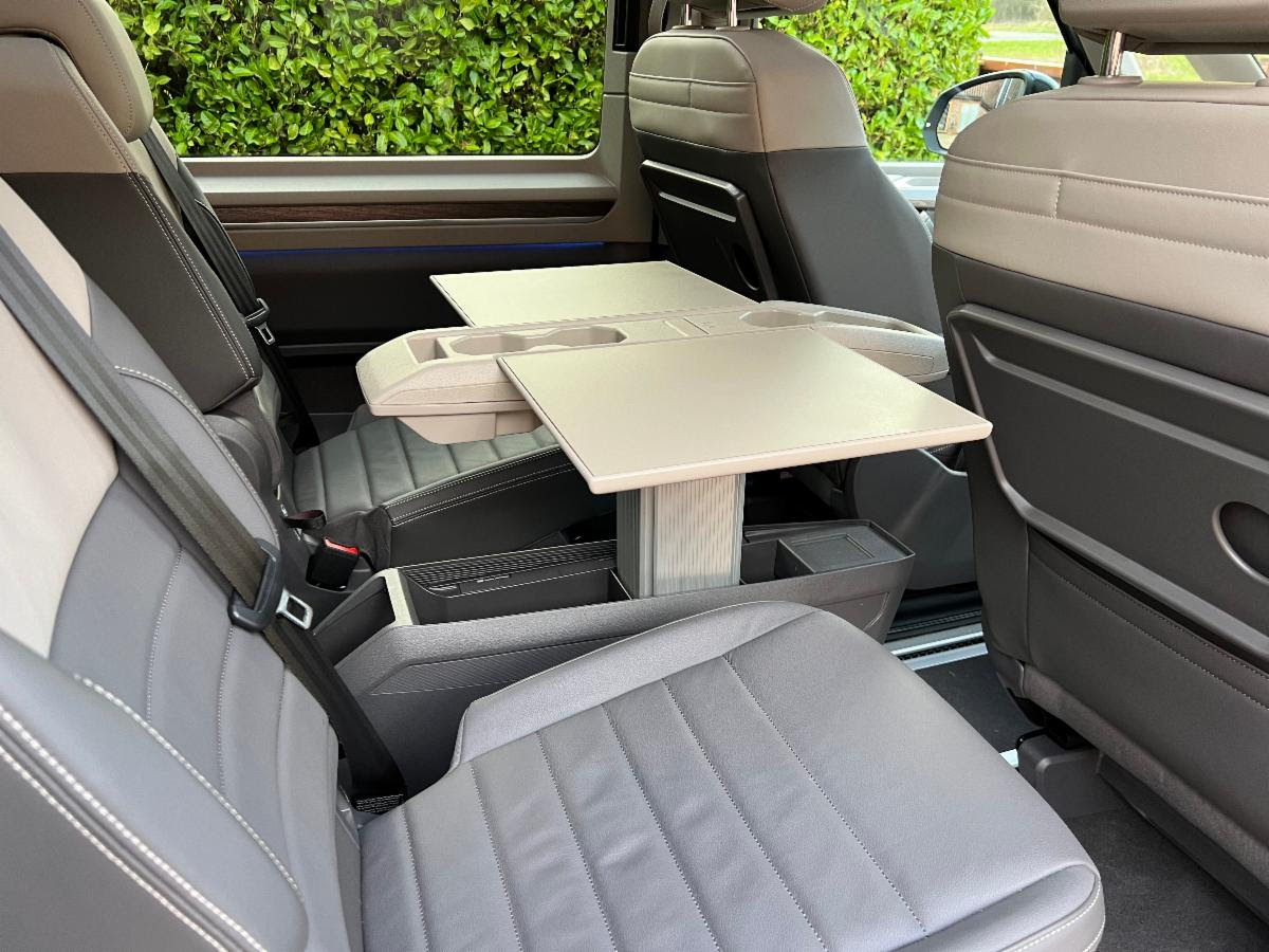VW Multivan 1.4 TSI 13kWh Style MPV 5dr (7)