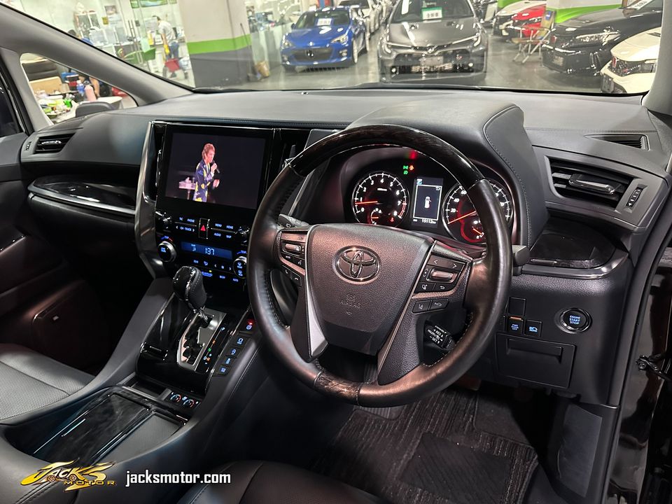 Toyota Alphard 3.5 SC JBL (8)