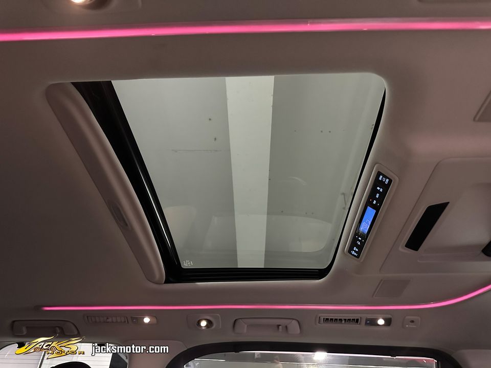 Toyota Alphard Hybrid SRC JBL Modellista (7)