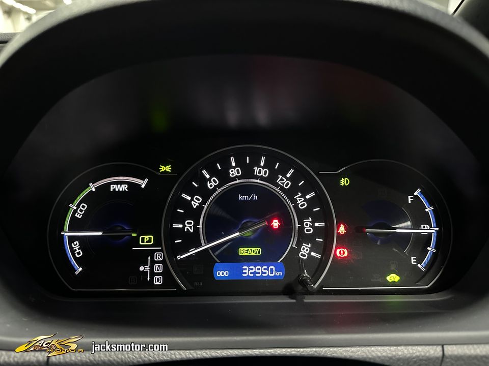 Toyota Voxy Hybrid ZS Modellista (9)