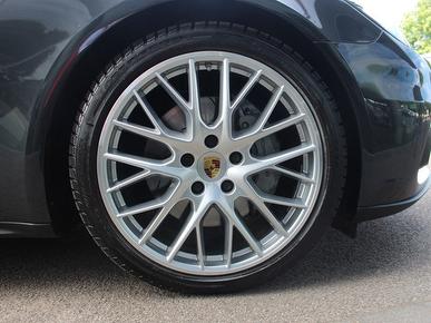 Porsche Panamera 4S PDK 2016 (10)
