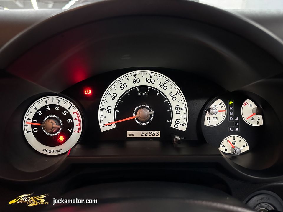 Toyota FJ Cruiser (12)