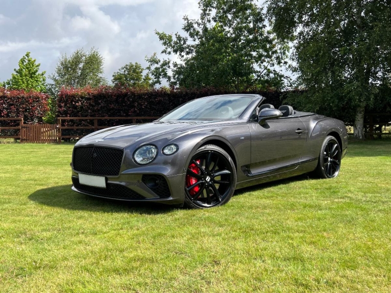 Bentley Continental GTC V8 Mulliner