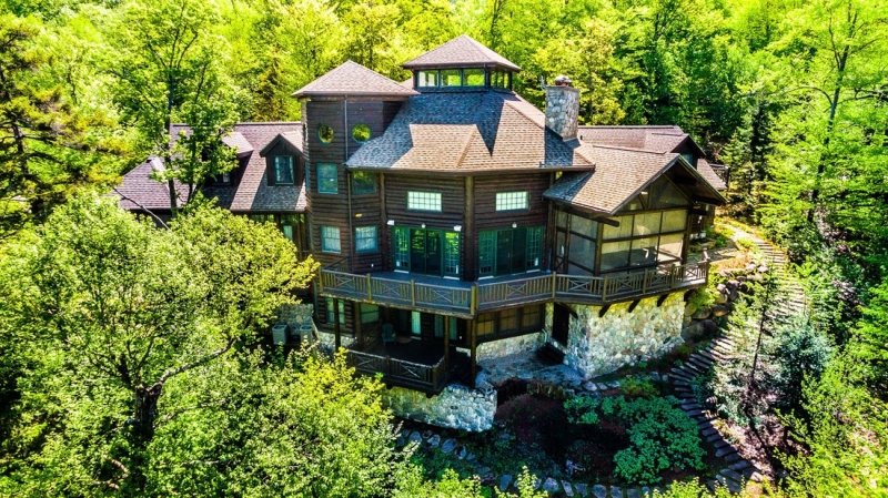 House Luxury cabin on Lake Manitou