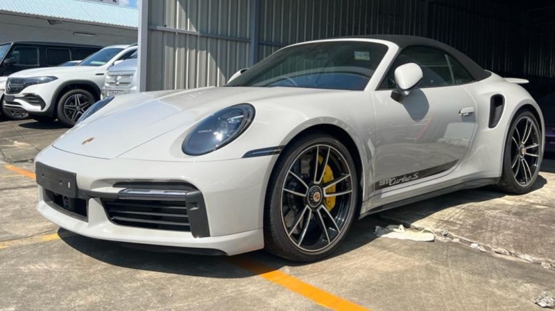 Porsche 911 Turbo S Cabriolet