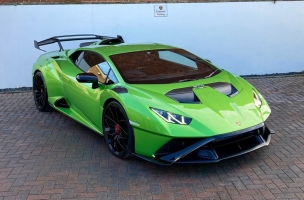 2024 Lamborghini Huracan STO